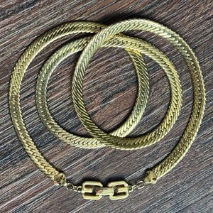 Vintage Givenchy Gold Tone Herringbone Chain Necklace 31 in Double G Logo Clasp